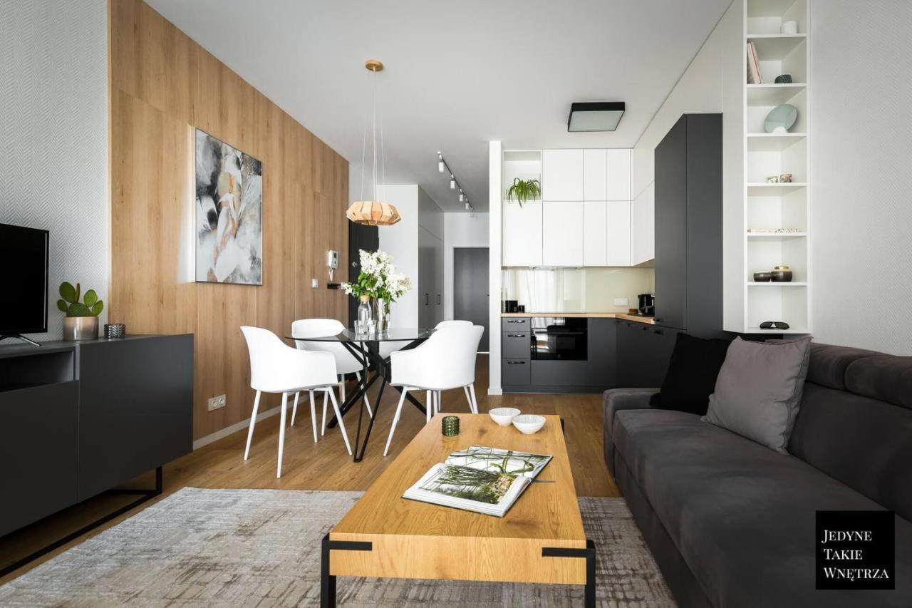 Luxury Apartments Mennica Residence With Parking Warschau Exterior foto
