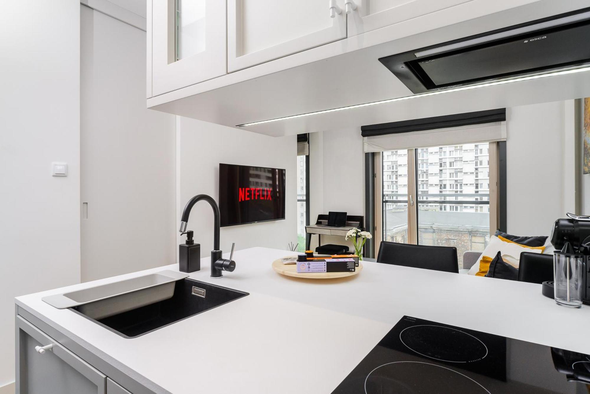Luxury Apartments Mennica Residence With Parking Warschau Exterior foto